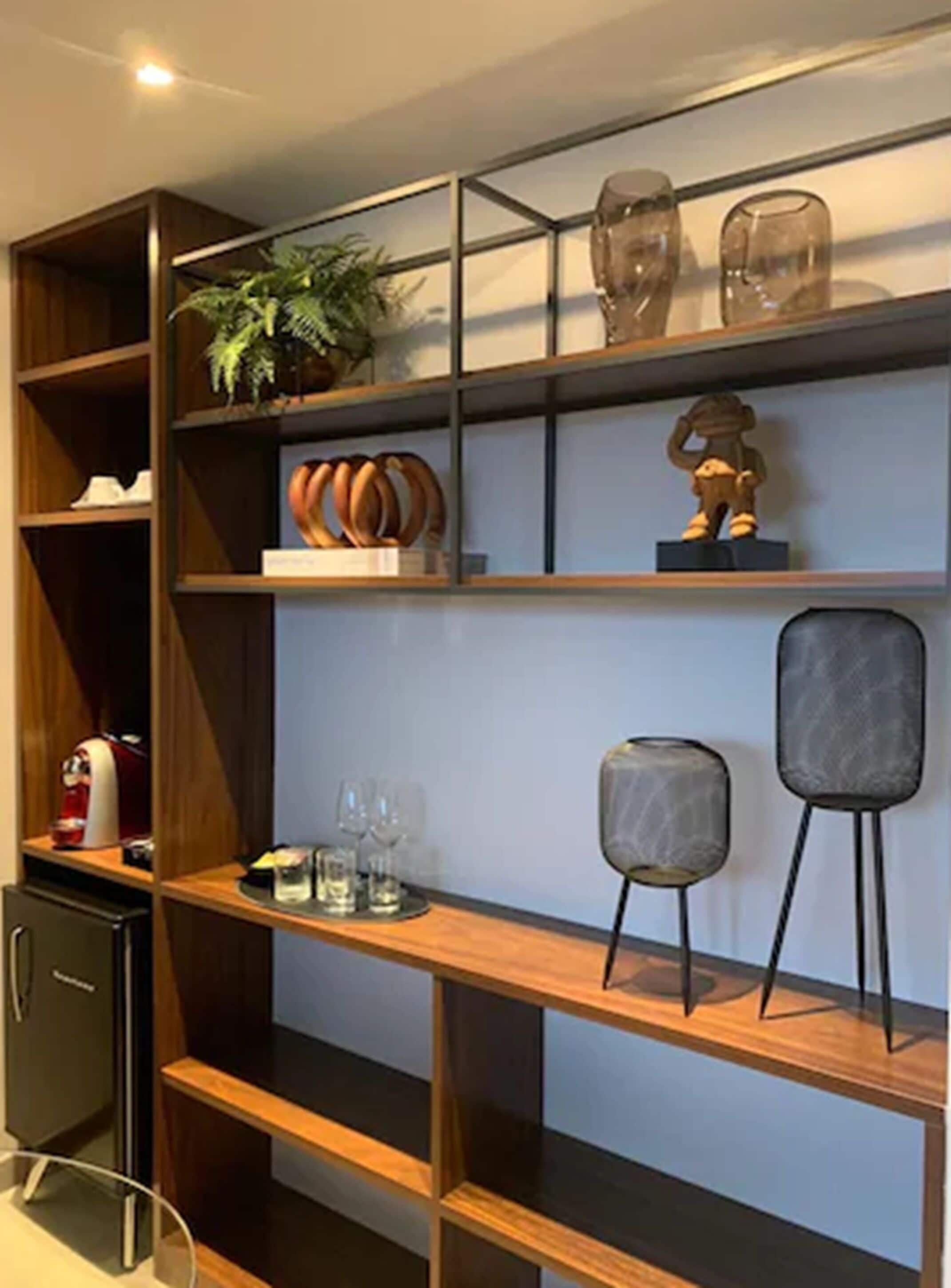 business class queen não fumante | 1 bedroom, in-room safe, desk, blackout curtains