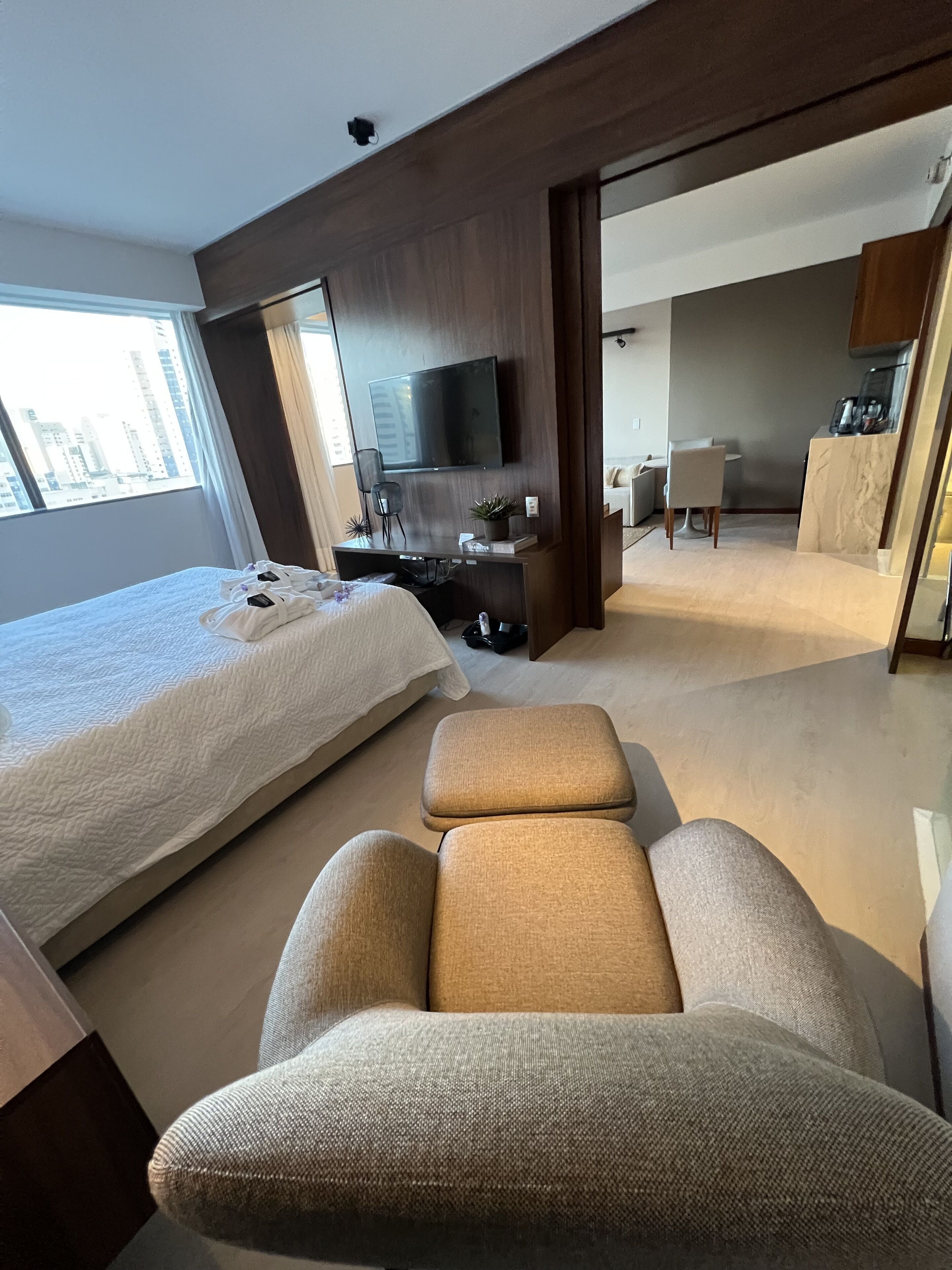 Suite Royal | Coffres-forts dans les chambres, bureau, rideaux occultants