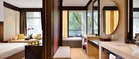 Premium bedding, free minibar, in-room safe, desk