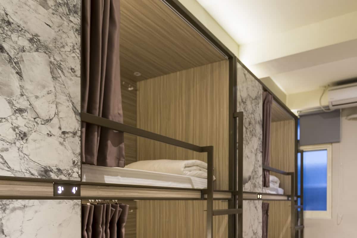 Luxe beddengoed, een strijkplank/strijkijzer, gratis wifi, beddengoed