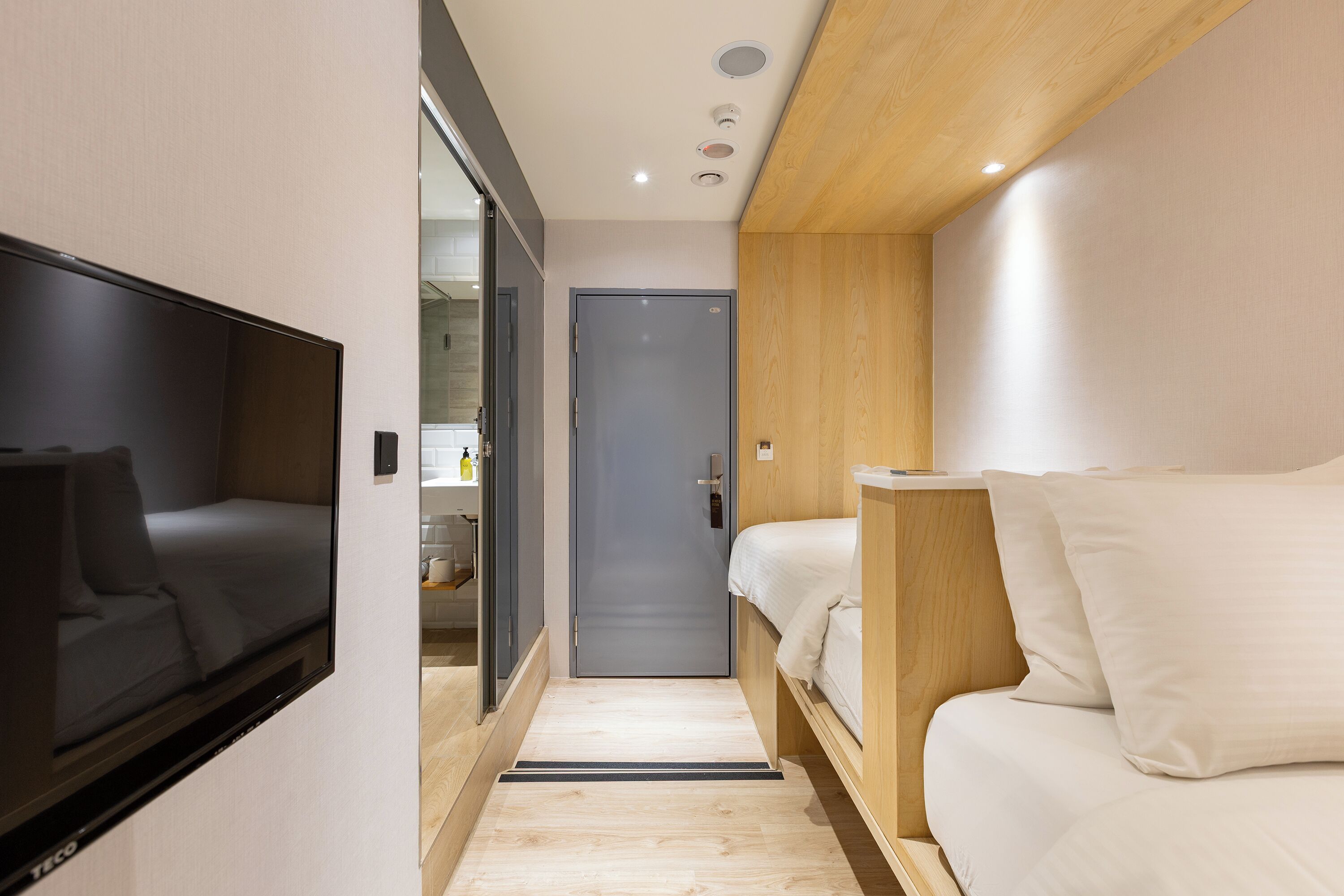 Standard Twin Room, No Windows | Premium bedding, iron/ironing board, free WiFi, bed sheets