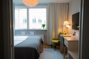 Desk, free WiFi, bed sheets