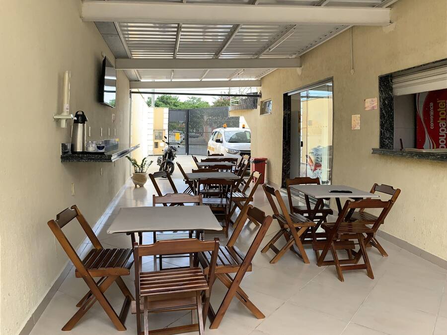 Café da manhã continental todos os dias (BRL 19 por pessoa)