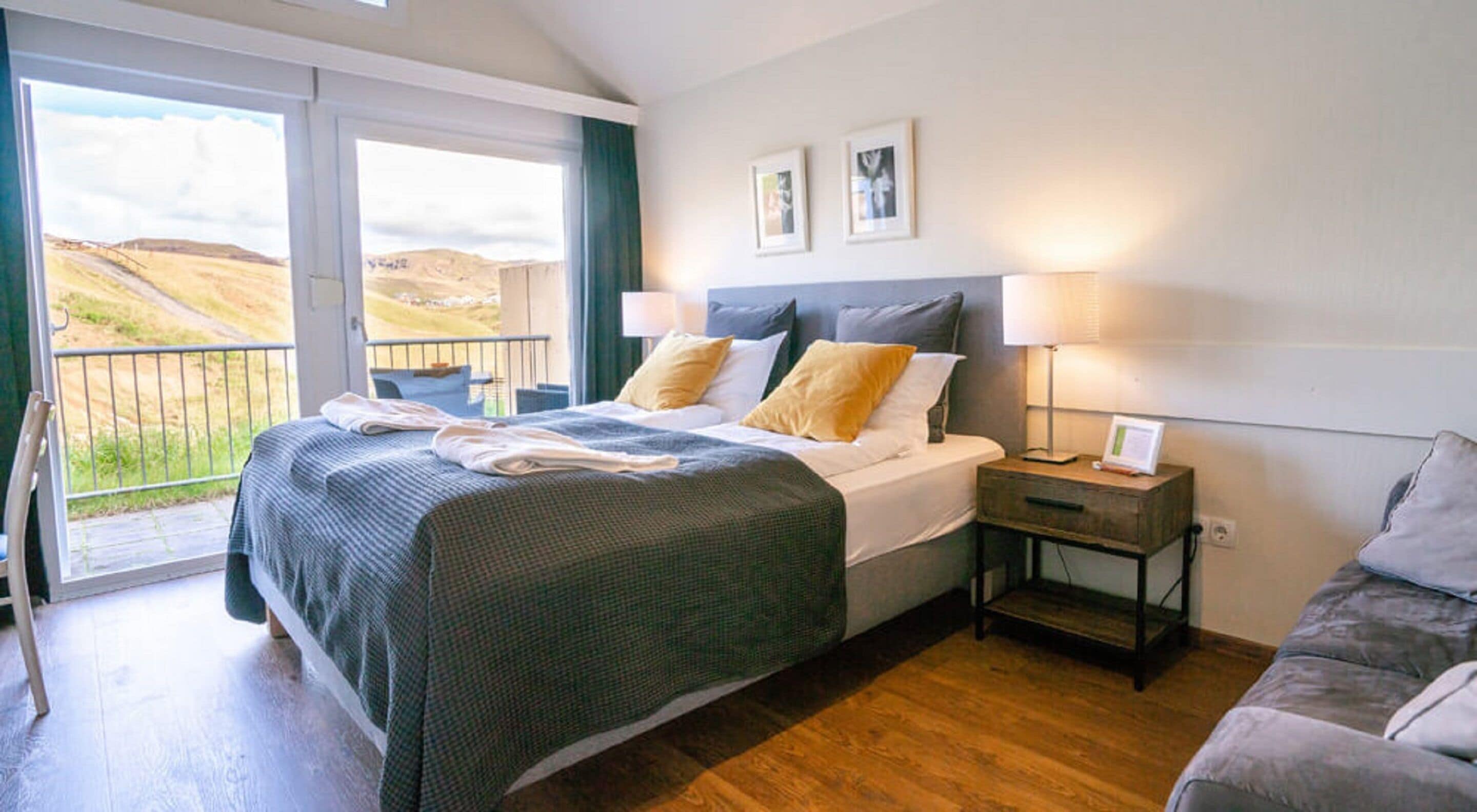 Premium bedding, individually decorated, iron/ironing board, free WiFi