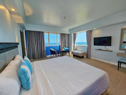 HUA HIN GRAND HOTEL AND PLAZA