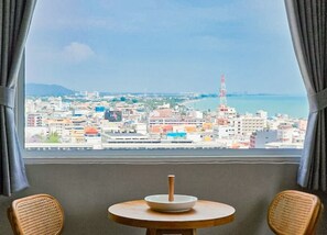 Executive Suite, 2 Bedrooms | Desk, blackout drapes, rollaway beds, free WiFi - HUA HIN GRAND HOTEL AND PLAZA (Hua Hin)