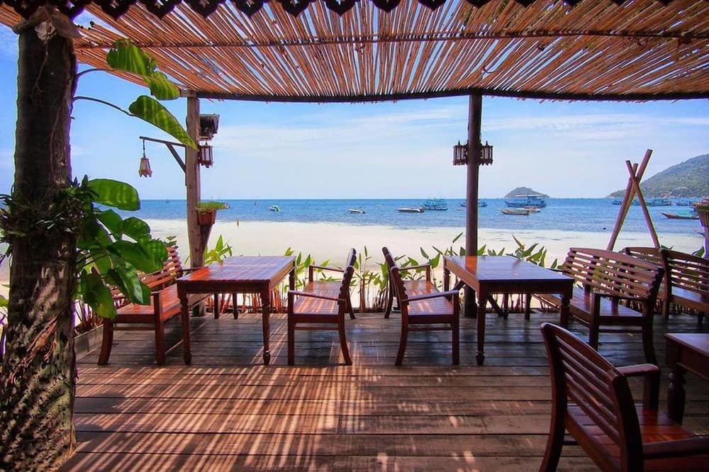 Blue Diamond Resort