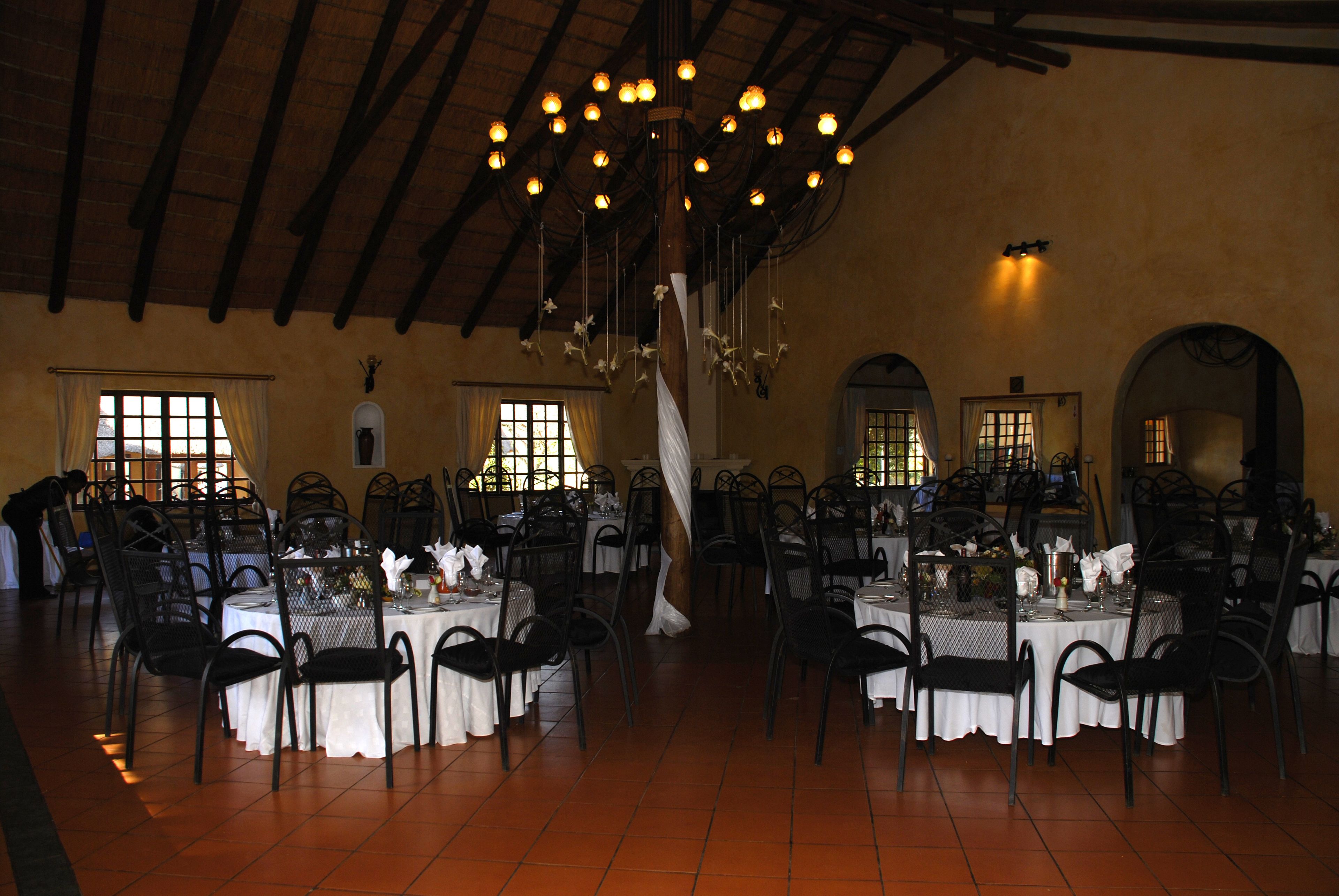 Lunsj og middag serveres