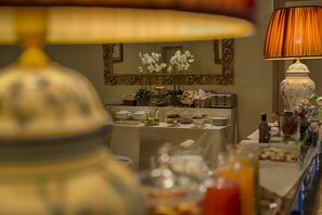Bar (on property) - Palazzo Guicciardini (Florence)