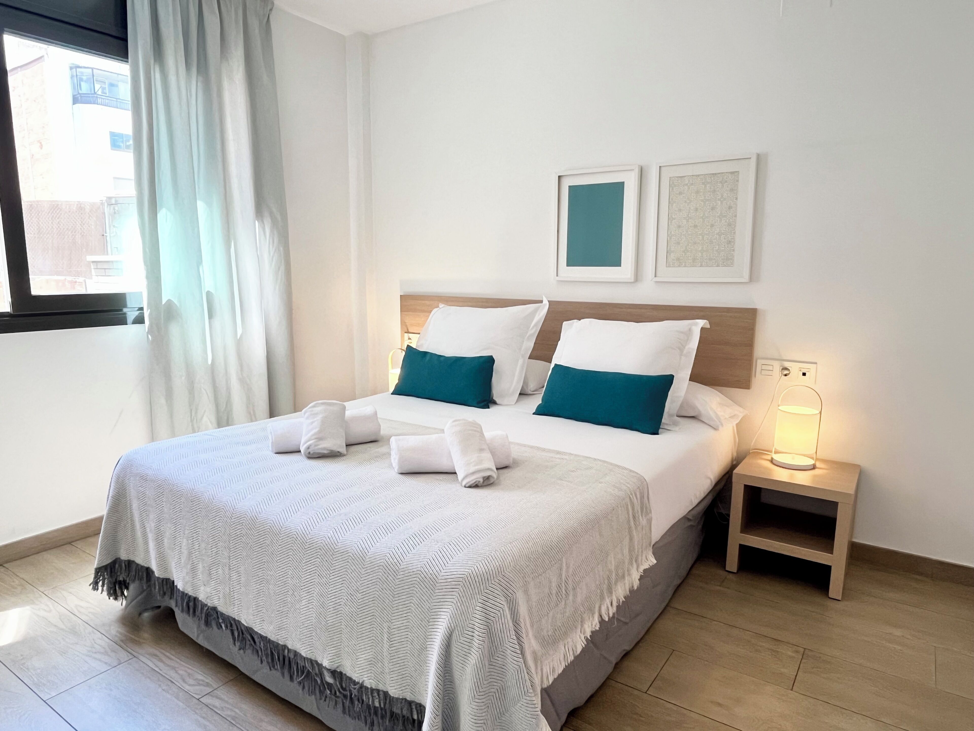 Departamento (Duplex) | Caja de seguridad en la habitación y tabla de planchar con plancha 