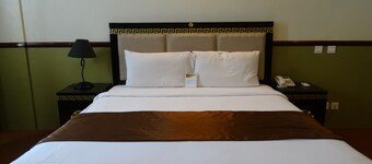 Manila Crown Palace Hotel