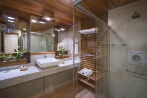 Suite dos Marechais | Bathroom