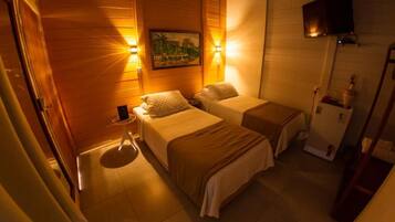 Standard Room | Minibar, in-room safe, free WiFi