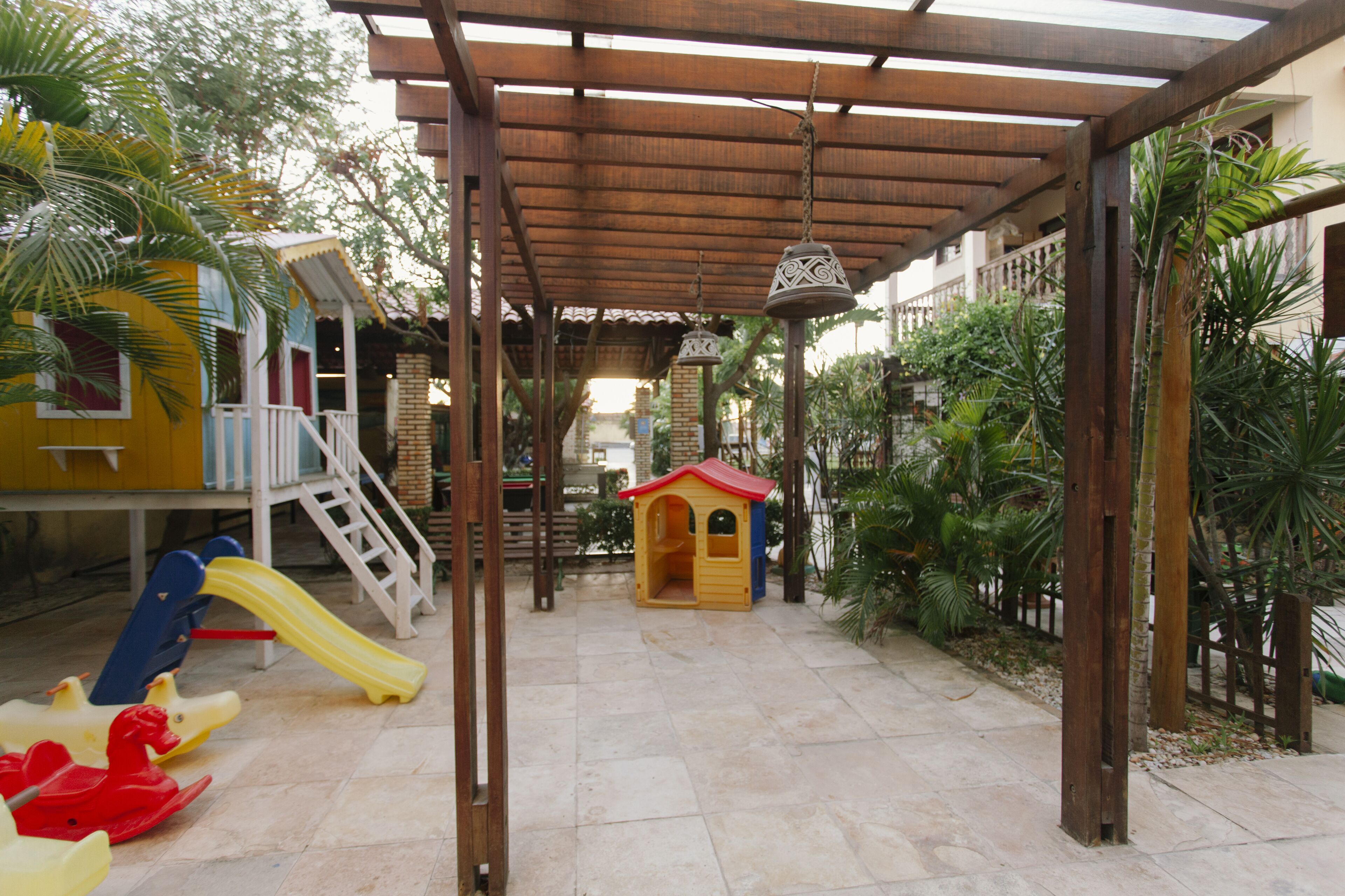 children’s play area – outdoor