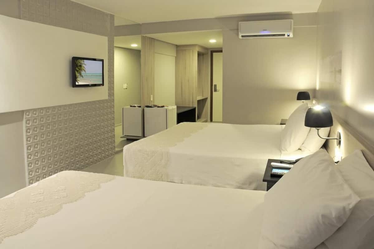 Minibar, két bảo mật tại phòng, truy cập Internet không dây miễn phí