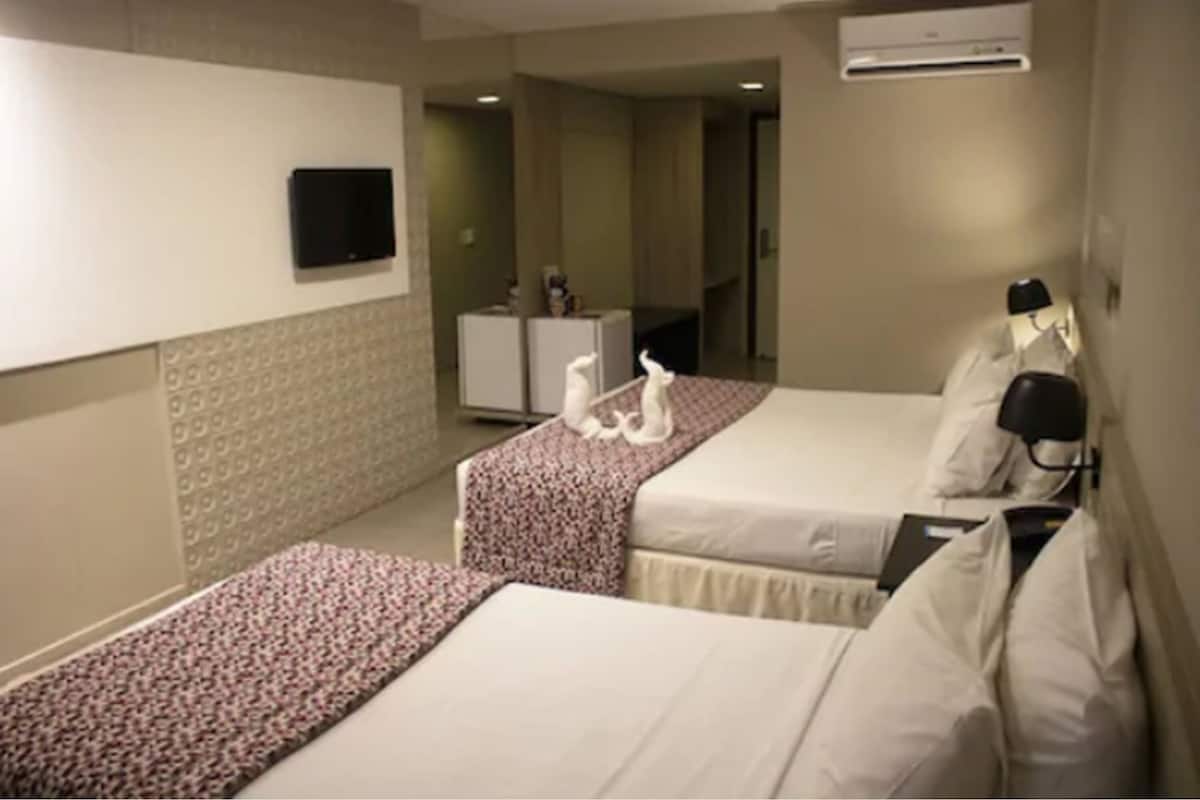 Phòng Premium | Minibar, két bảo mật tại phòng, truy cập Internet không dây miễn phí