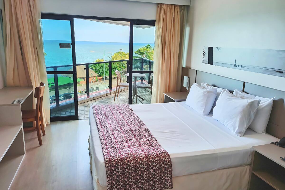 Minibar, coffre-fort, accès au Wi-Fi (inclus)