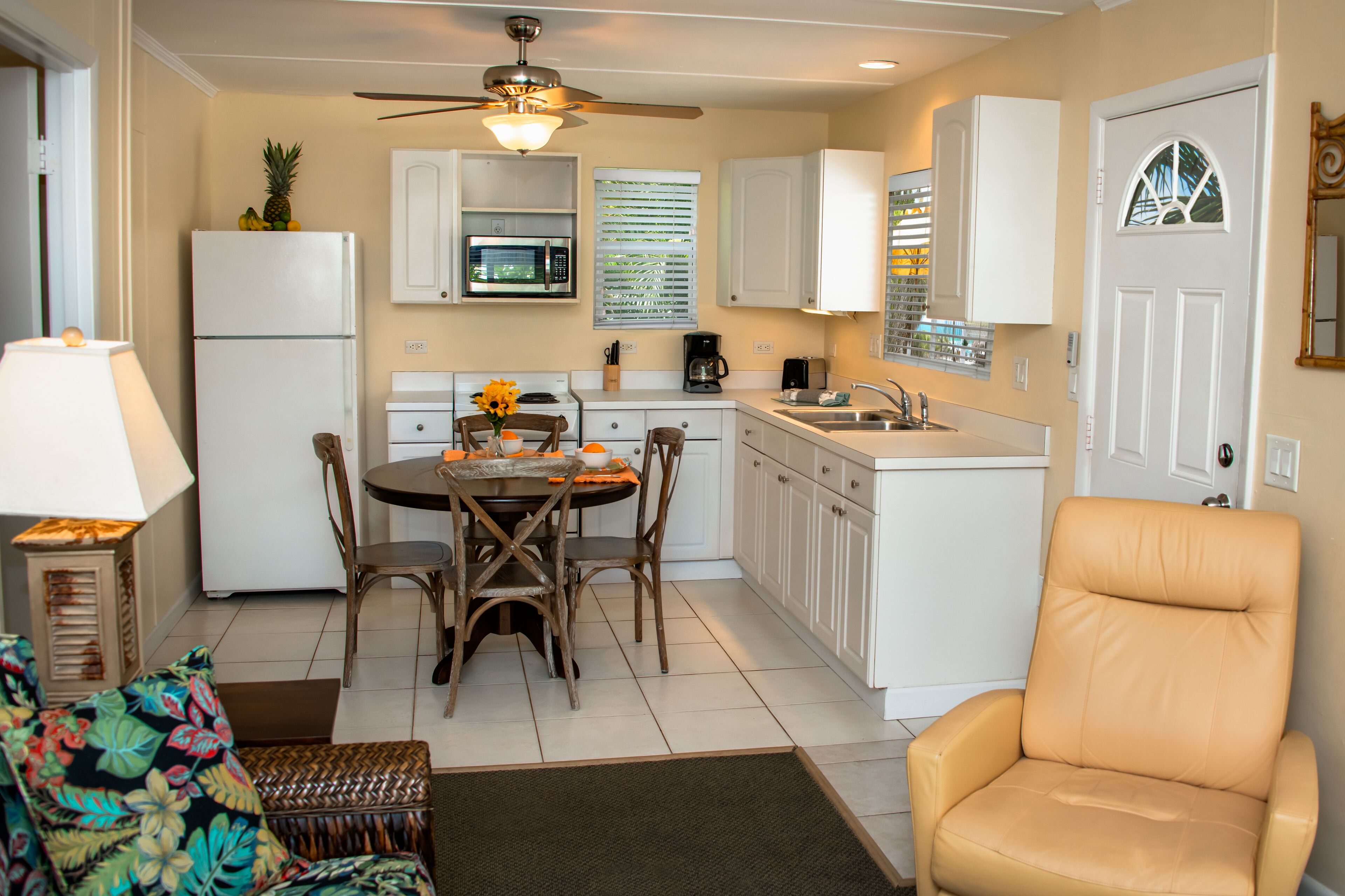 bamboo suite | private kitchen | full-sized fridge, microwave, oven, stovetop