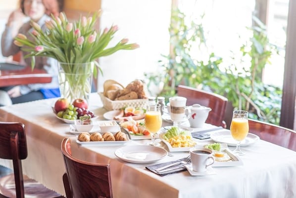 Dining - City Center Rooms (Lodz)