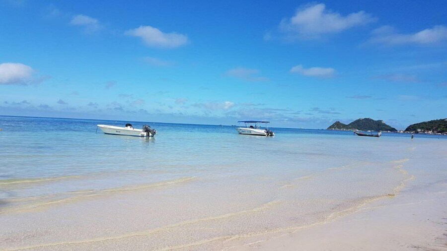 Ban's Avenue Guest House