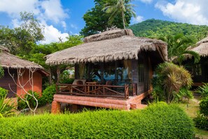 Bungalow Deluxe, quang cảnh biển | Két bảo mật tại phòng, truy cập Internet không dây miễn phí