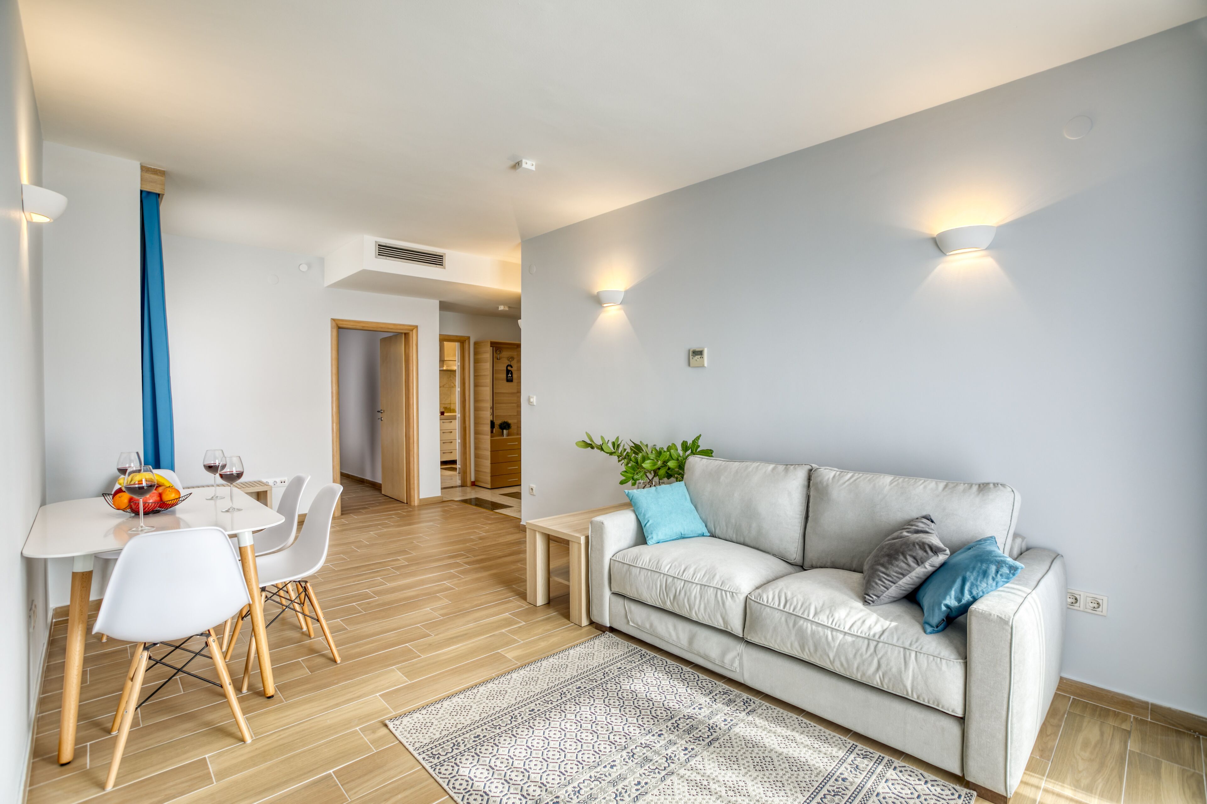 family apartment | 1 bedroom, in-room safe, desk, laptop workspace