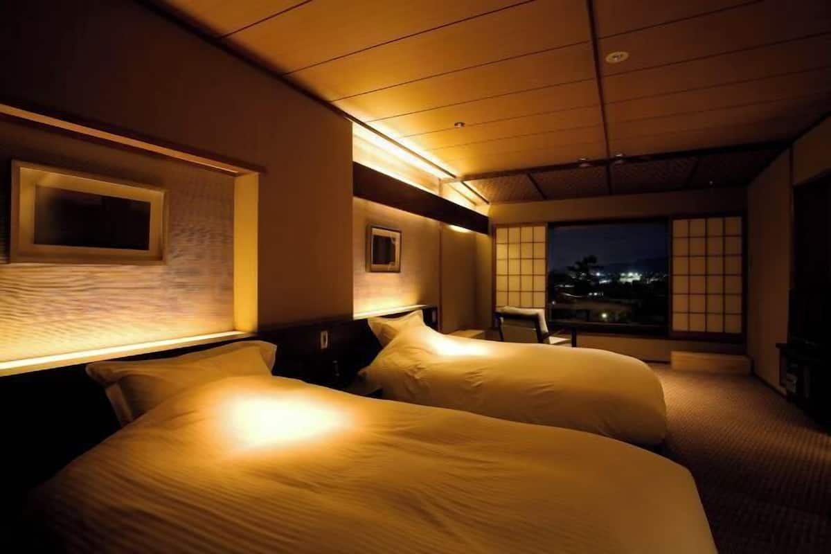 1 Schlafzimmer, Minibar, Zimmersafe, Schreibtisch