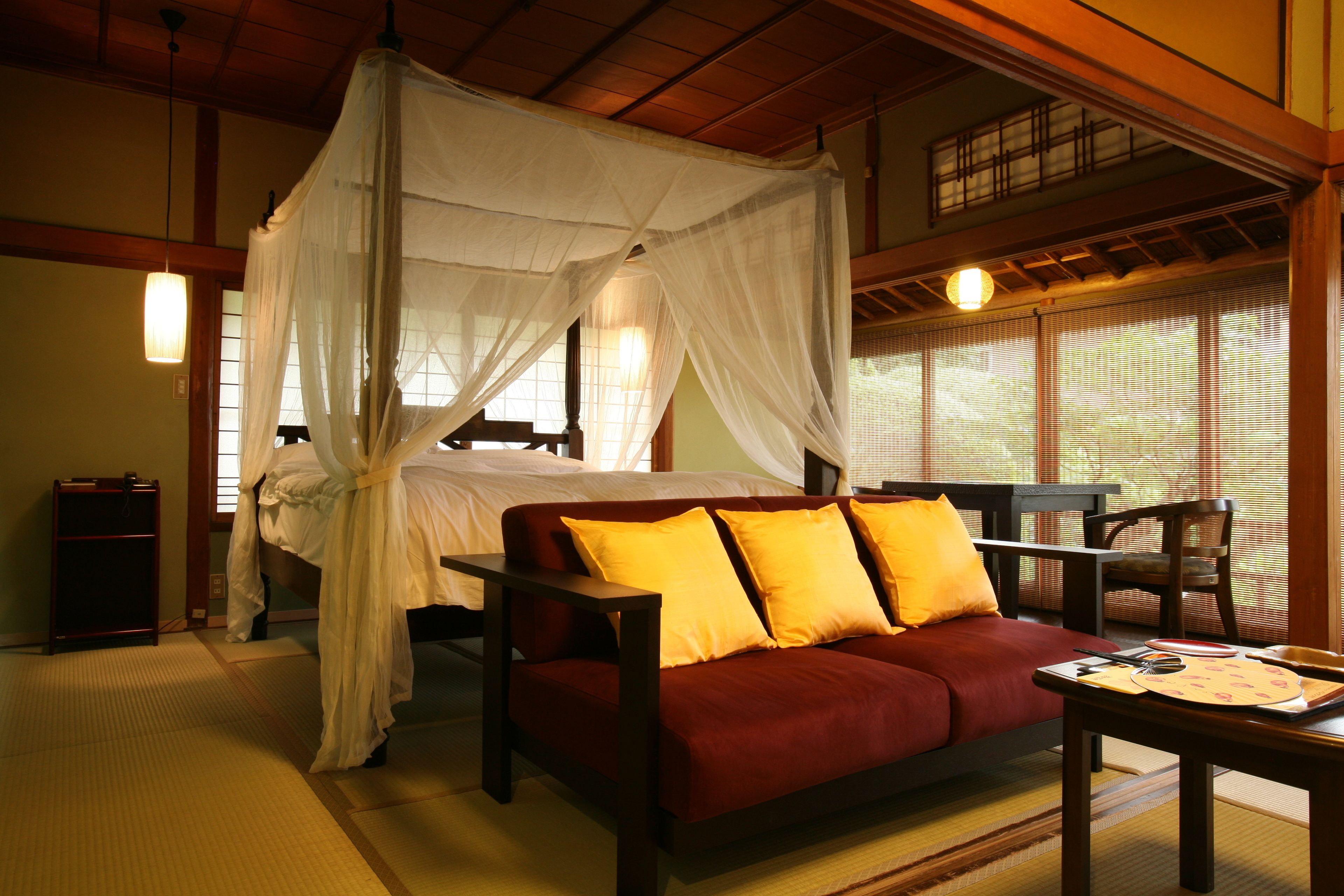 Sukiya-zukuri Hanare Sentei, Smoking | Minibar, in-room safe, desk, blackout drapes