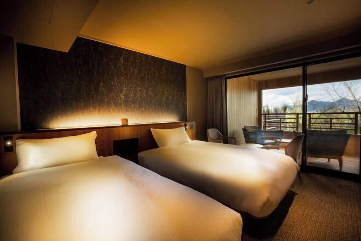 1 Schlafzimmer, Minibar, Zimmersafe, Schreibtisch