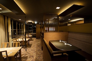 Breakfast, lunch, dinner served; Japanese cuisine