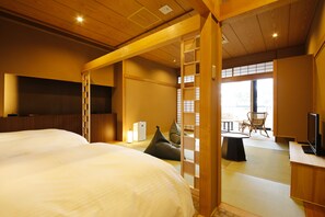 Minibar, safe på rommet, individuelt dekorert og individuelt innredet