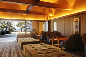 2 bars/lounges - Awaji Hamarikyu (Minamiawaji)