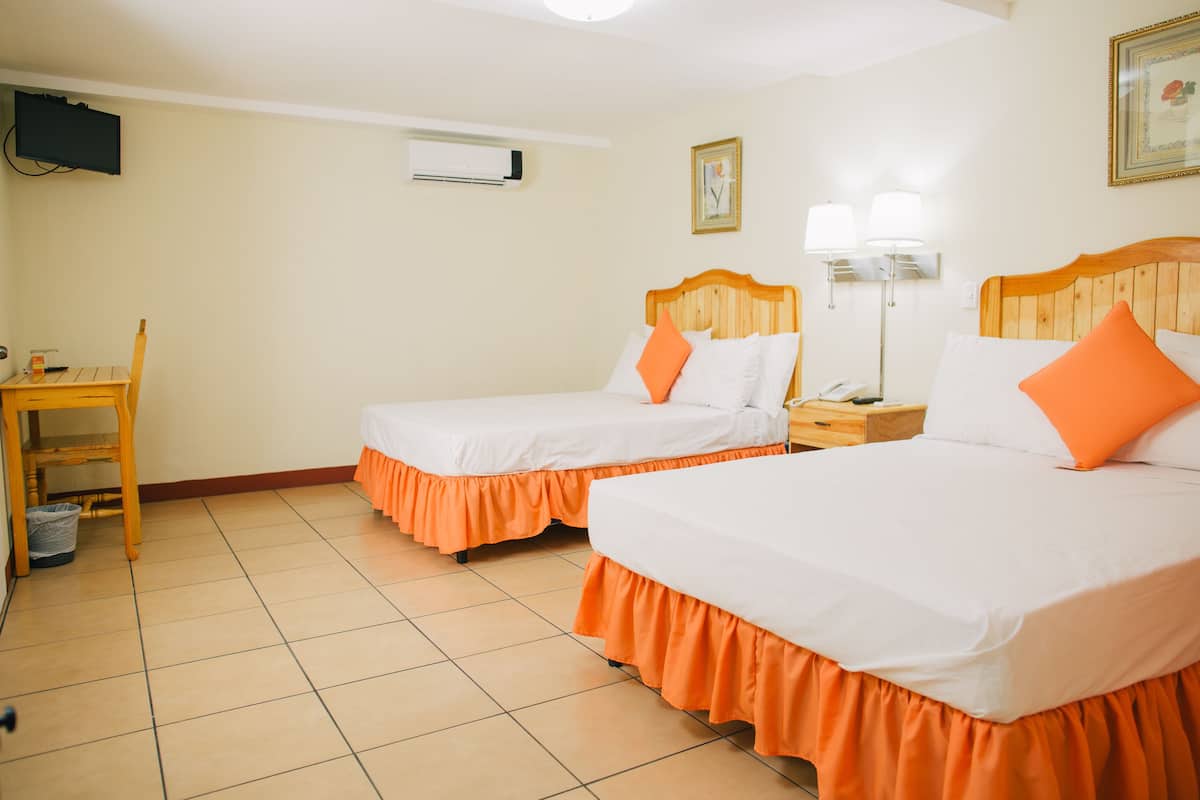 Double Room | In-room safe, desk, free WiFi, bed sheets