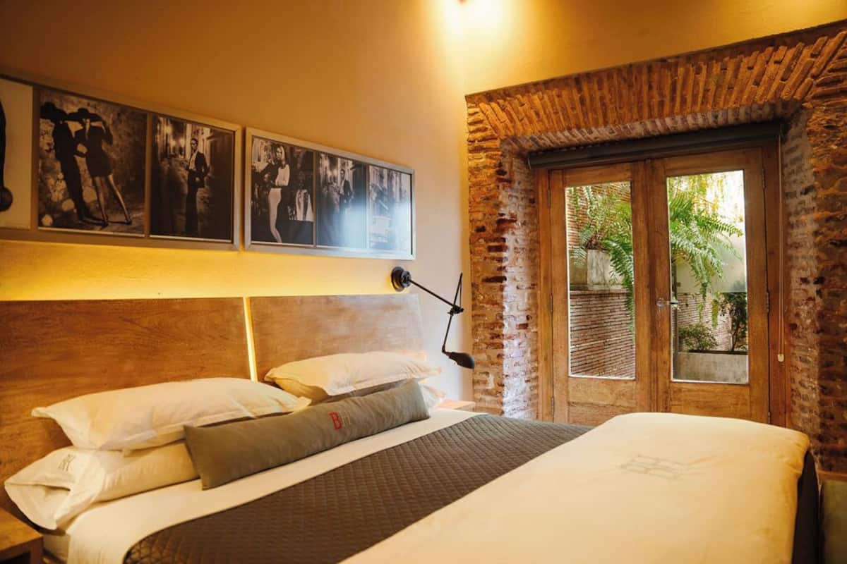 Suite, 1 cama King size (Terrace) | Ropa de cama de alta calidad, edredón y camas con pillow-top