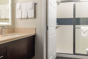 Bathroom - Staybridge Suites Phoenix - Chandler by IHG (Chandler)