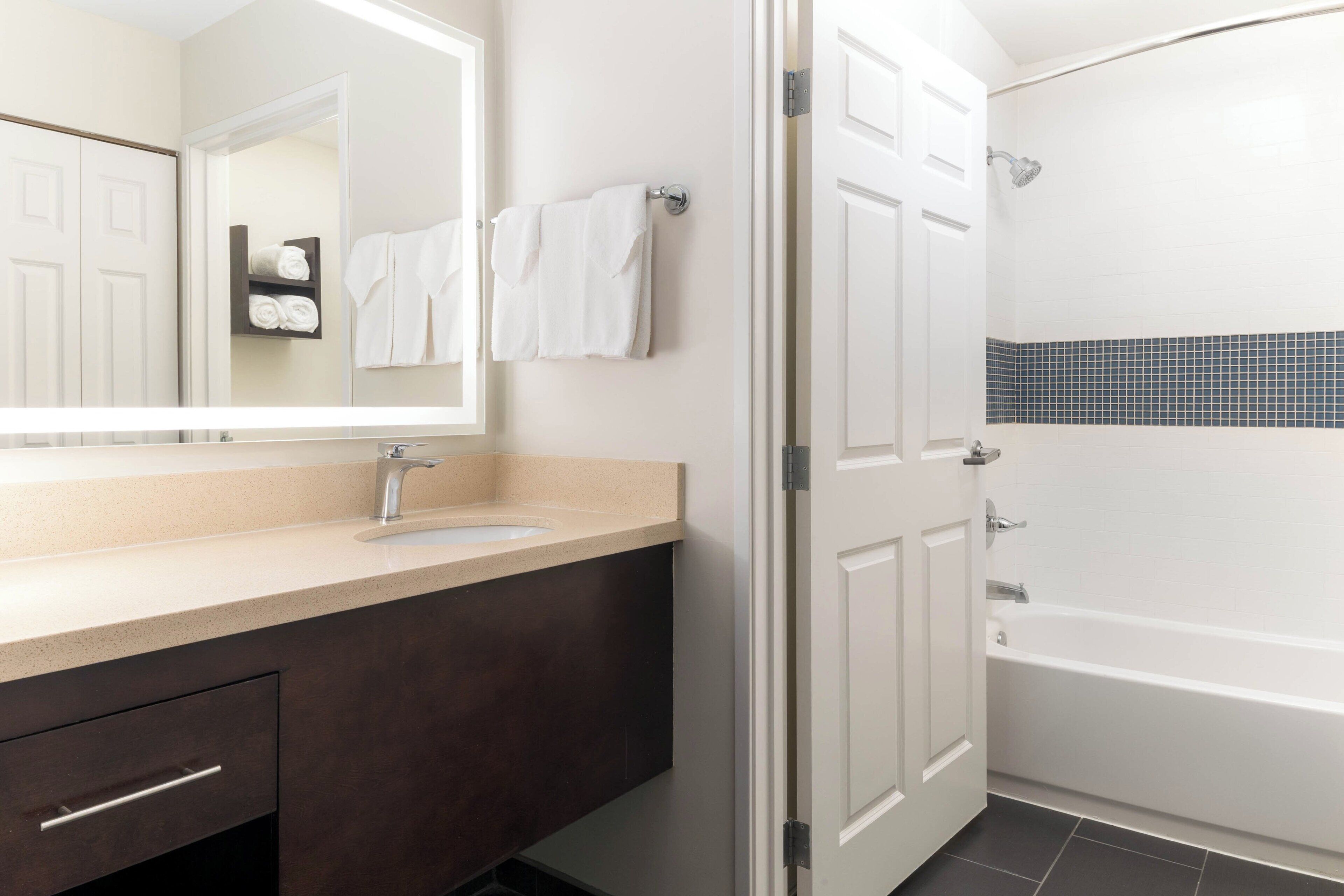 Photo - Staybridge Suites Chandler by IHG