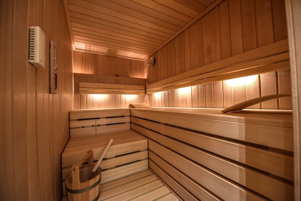 Turkish bath/hammam, hydrotherapy