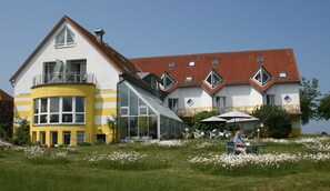 Exterior - Hotel Sonnenhaken (Buschvitz)