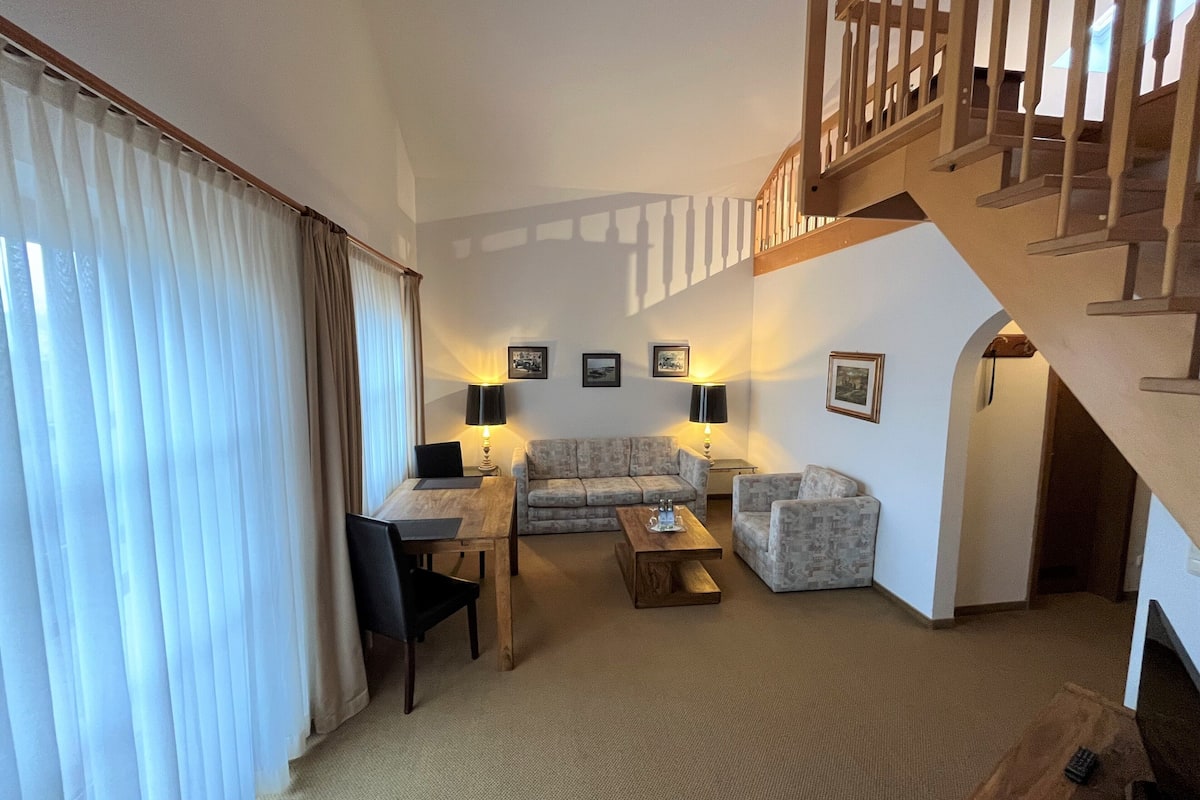 suite | 1 bedroom, premium bedding, down duvets, in-room safe