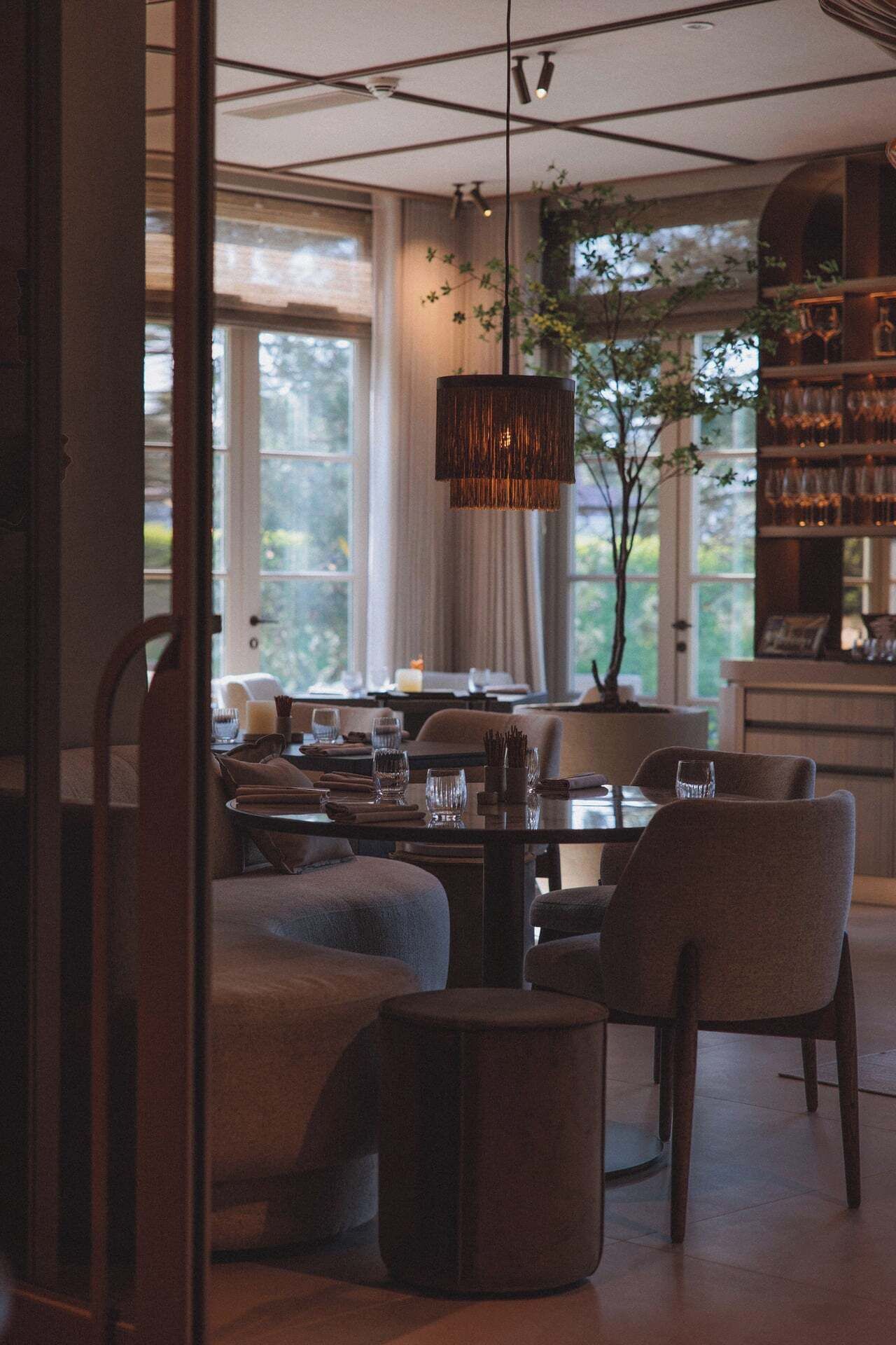 Ze serveren er ontbijt en diner 