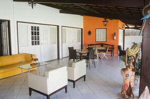 Interior entrance - Pousada Maraoka (Ipojuca)
