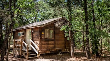 Cabin | Exterior