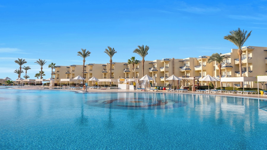 Grand Oasis Resort