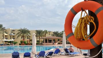 2 outdoor pools, open 8:00 AM to 5:30 PM, free cabanas, pool umbrellas