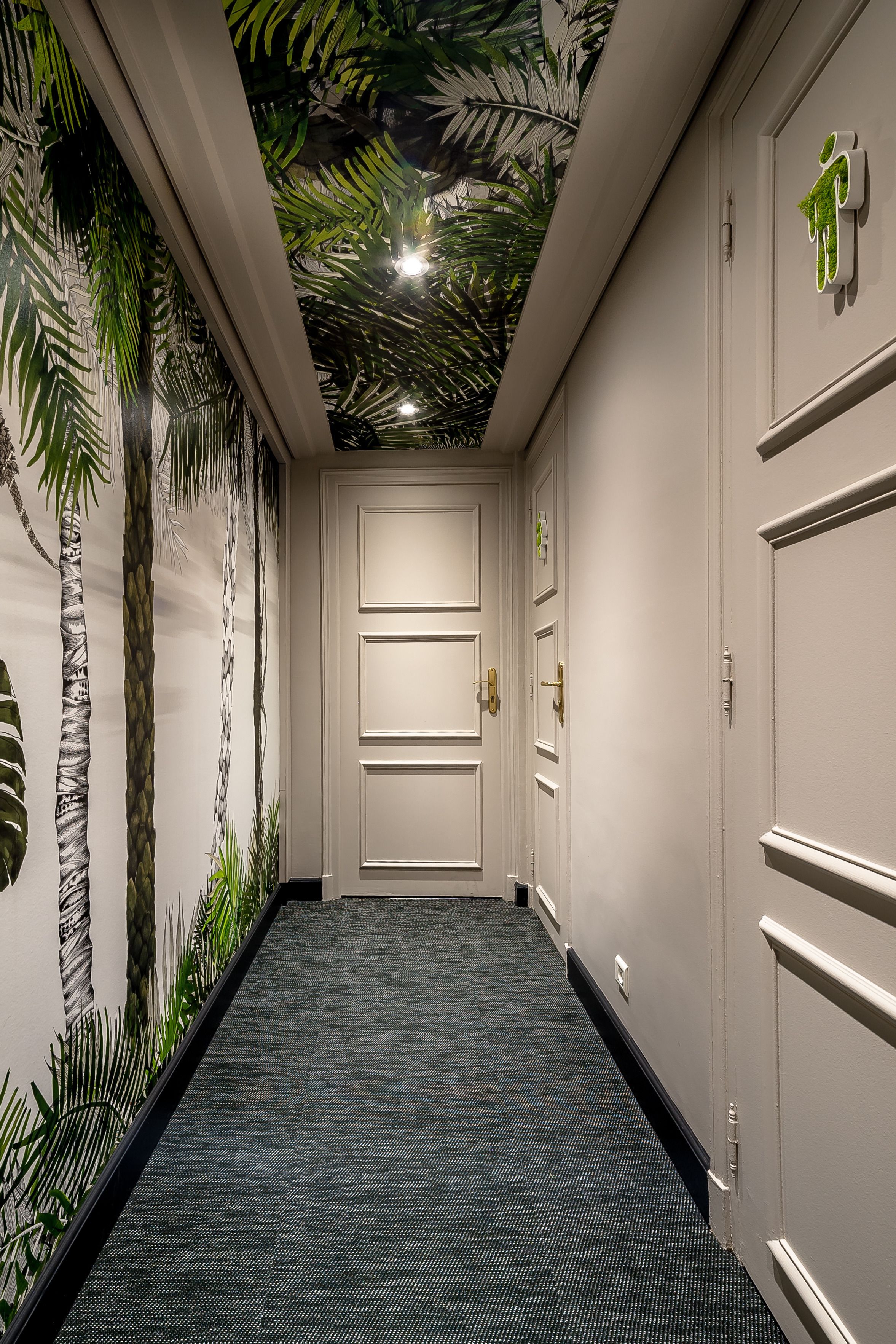 daily buffet breakfast (eur 17 per person)