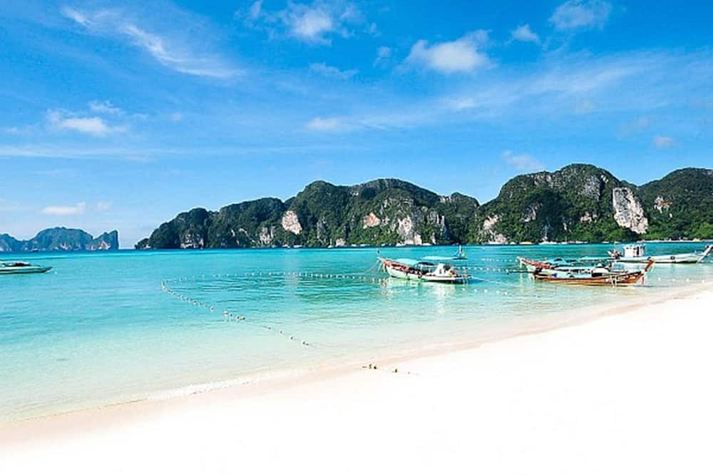 Phi Phi Andaman Beach Resort