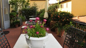 Bar (on property) - La Terrazza su Boboli (Florence)