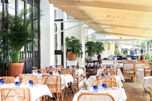 Spécialités Cuisine méditerranéenne