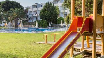 Children's play area - outdoor