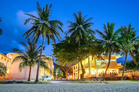 Exterior. Ananda Villa